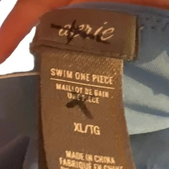 Aerie Cheekiest One Piece deep scoop swimsuit with cutouts on side XL baby blue - Picture 5 of 5